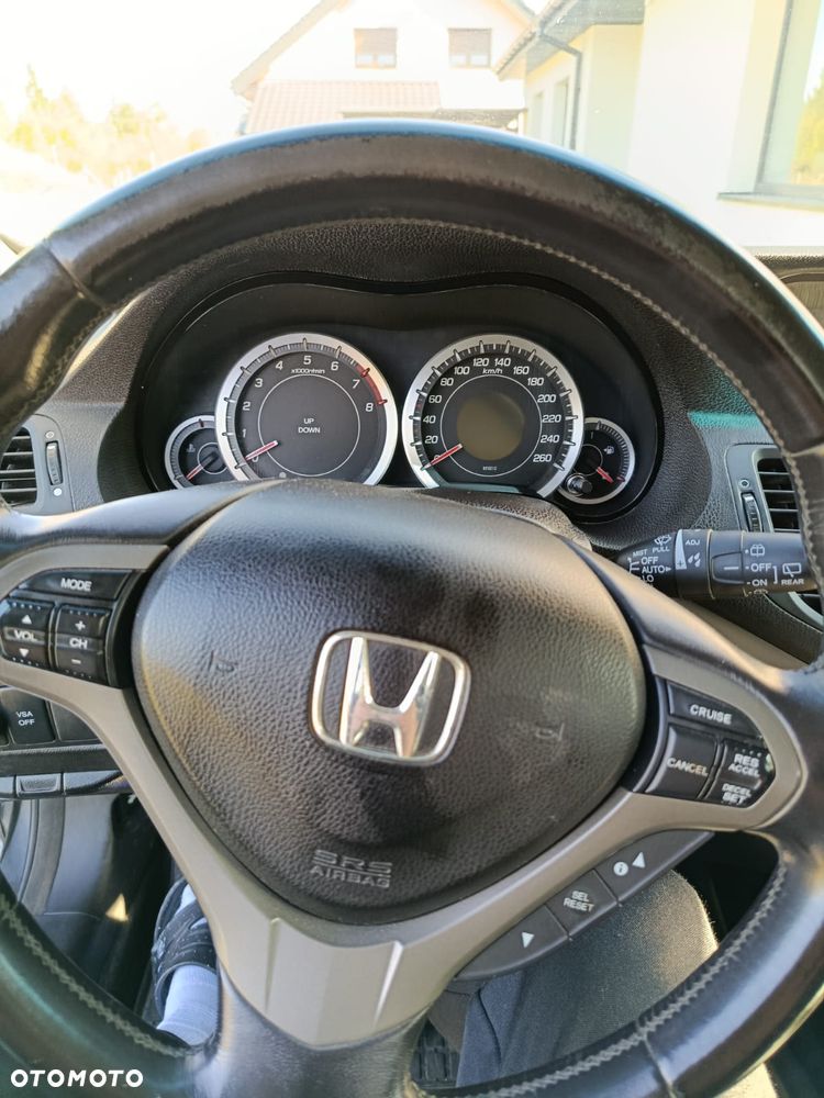 Honda Accord - 11