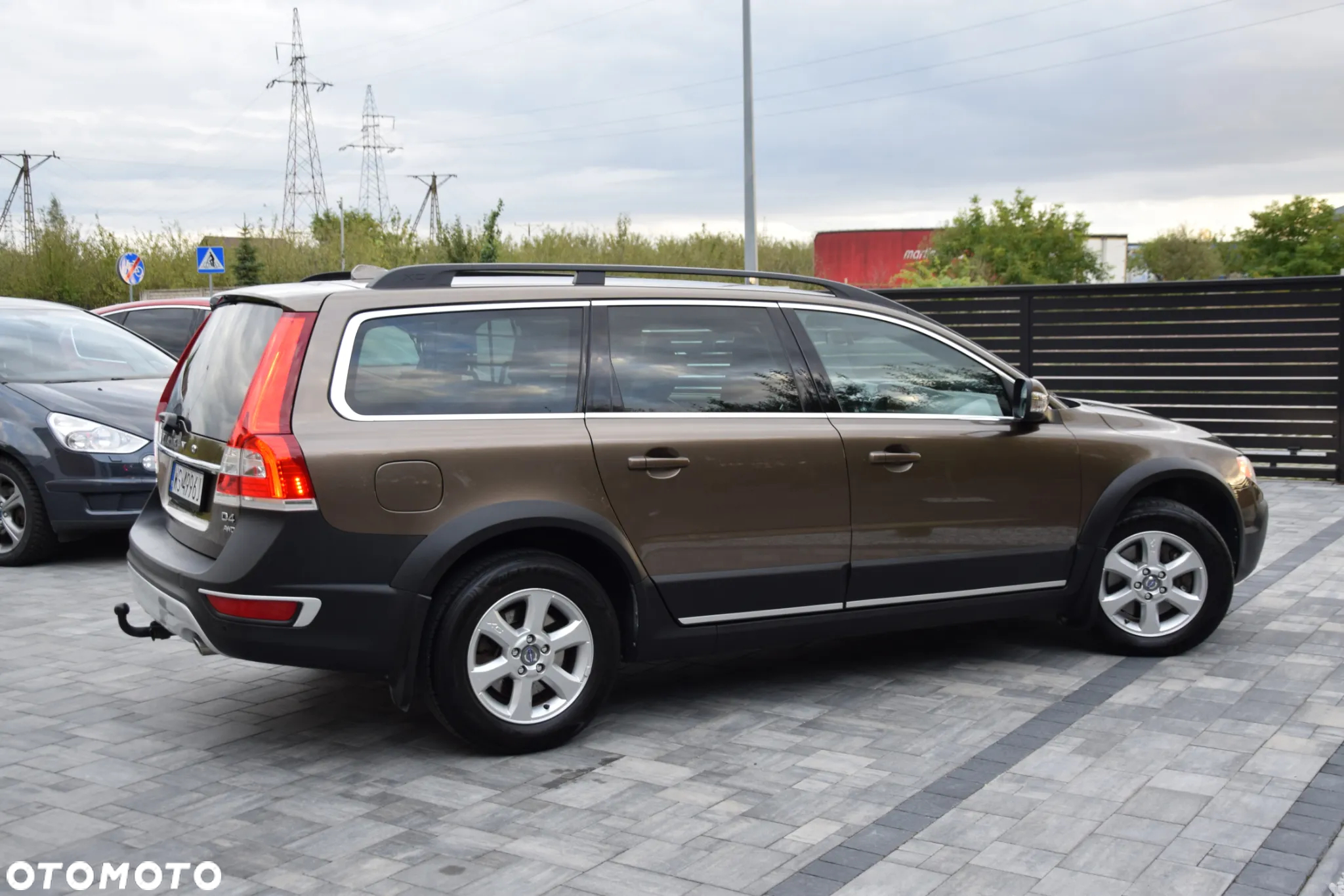 Volvo XC 70 2.4D AWD Momentum - 4