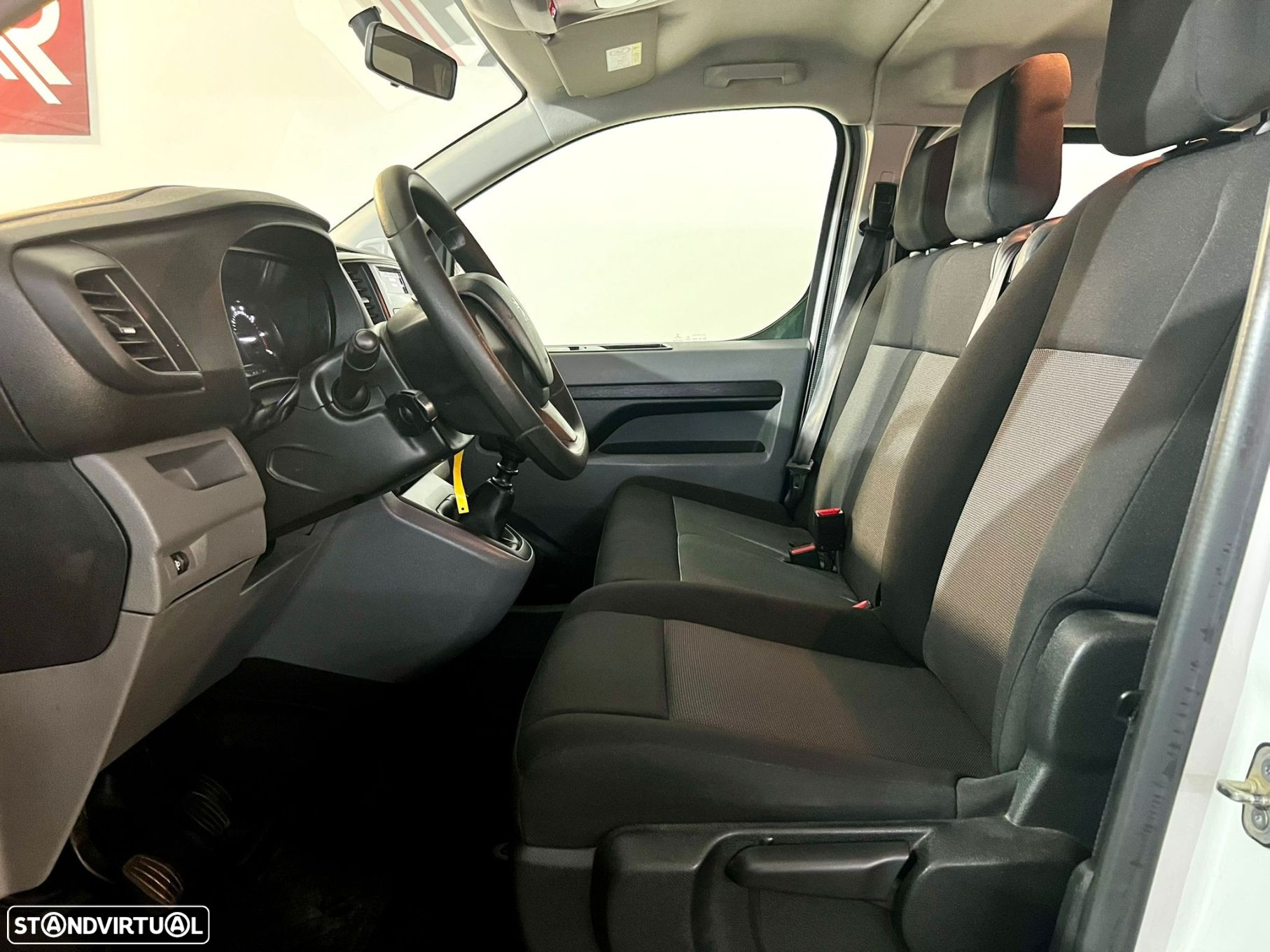Peugeot Traveller 1.5 BlueHDi L2H1 Active Standard - 17