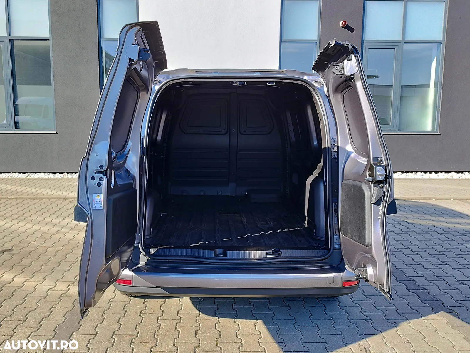 Mercedes-Benz eCITAN L - 9