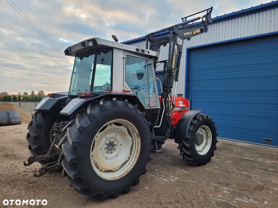 Massey Ferguson Massey Ferguson MF 3090 ładowacz stoll tur, ROK 1990 - 3