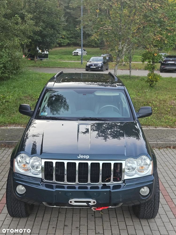 Jeep Grand Cherokee - 2