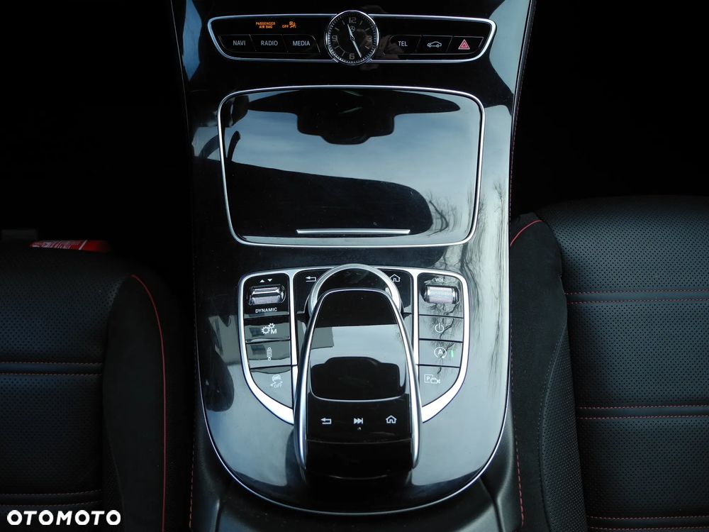 Mercedes-Benz Klasa E - 13