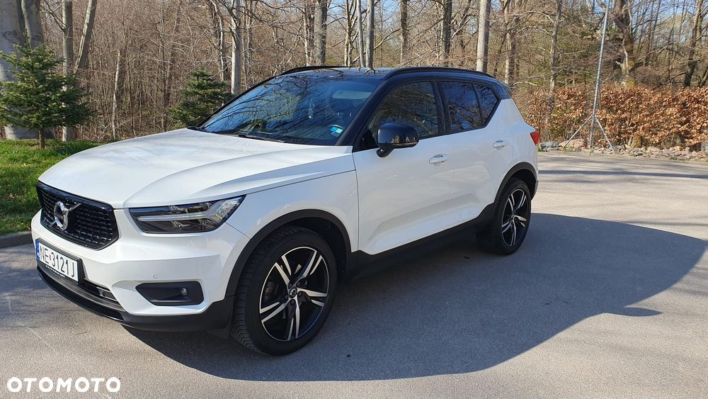 Volvo XC 40 T4 R-Design - 3