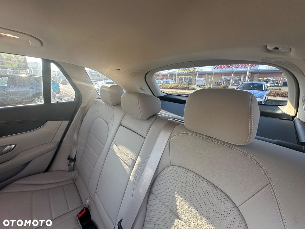 Mercedes-Benz GLC - 8