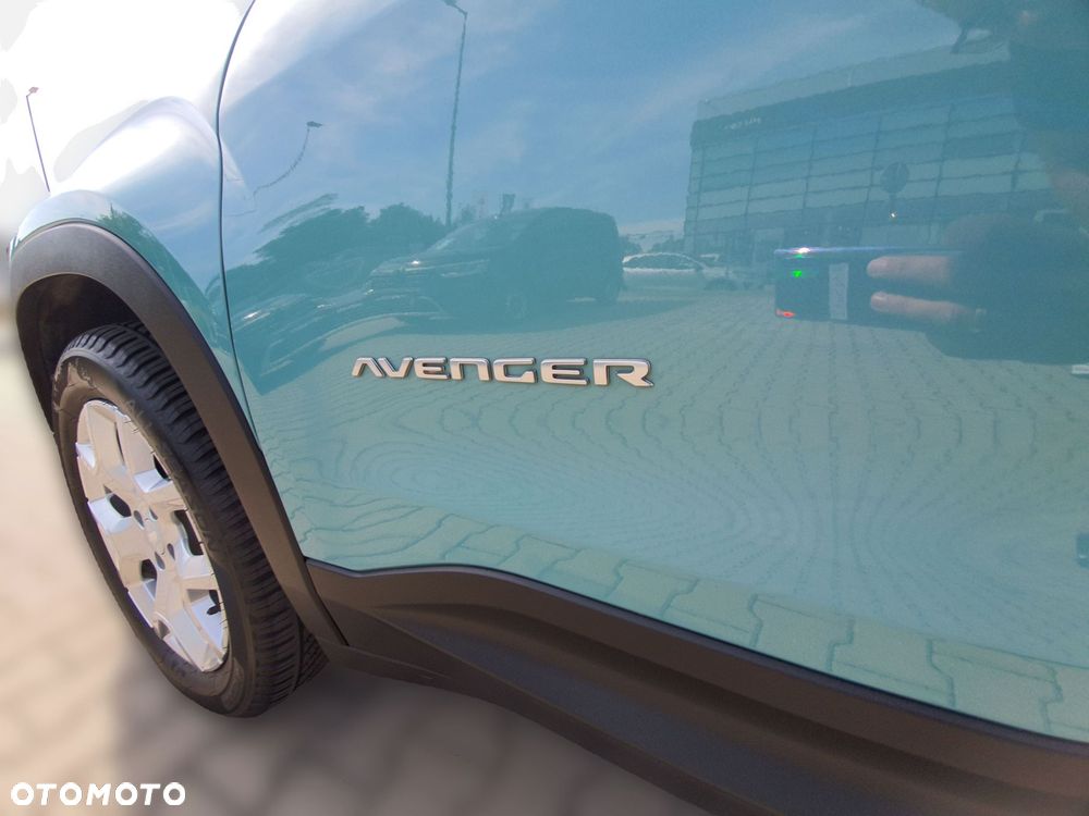 Jeep Avenger 1.2 GSE T3 Altitude FWD - 21