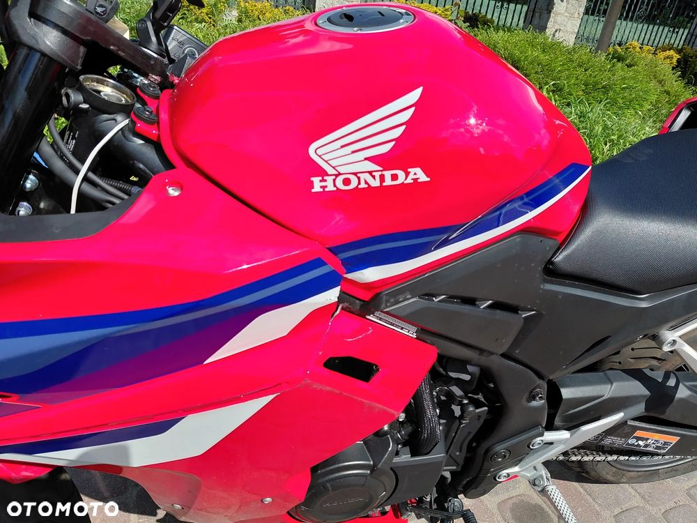 Honda CBR - 16