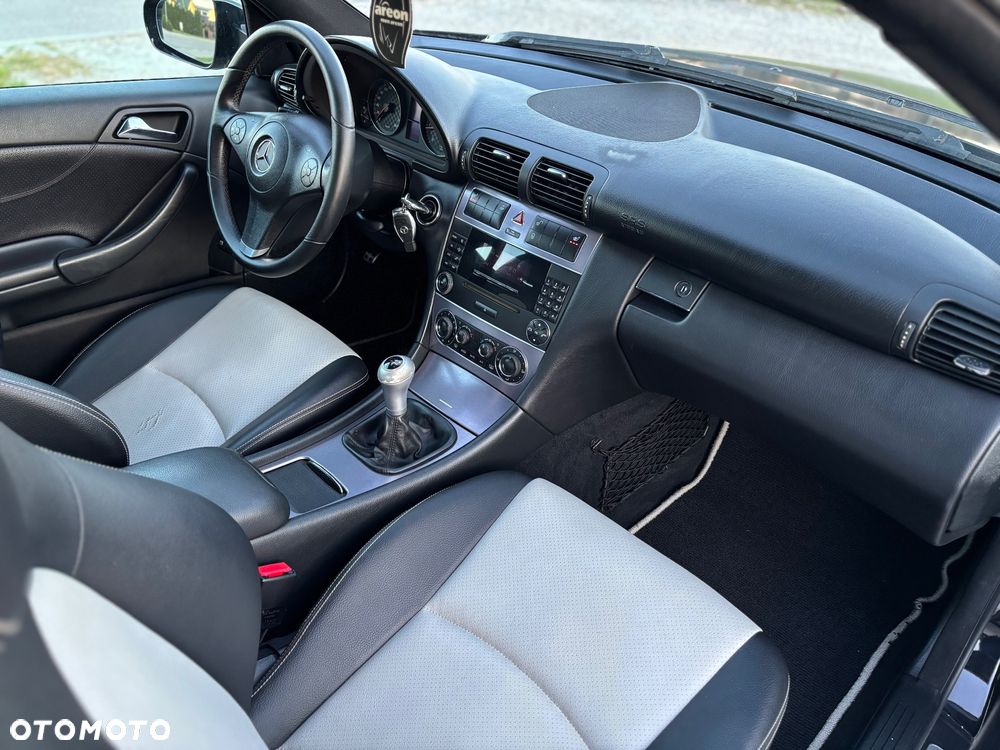 Mercedes-Benz CLC - 10