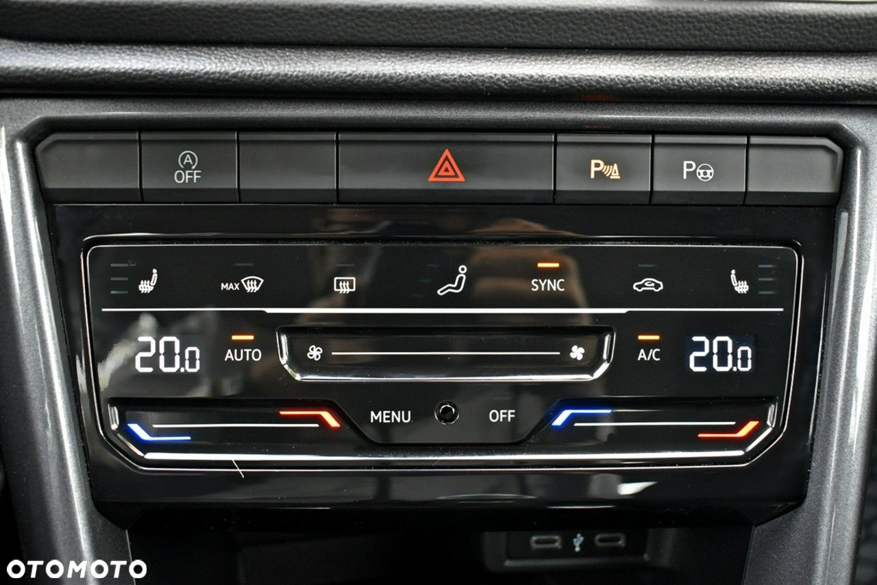 Volkswagen T-Roc 1.5 TSI Style - 24