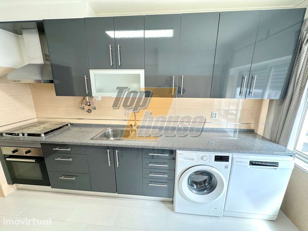 Apartamento T2 Impecável em Santa Marta do Pinhal - Grande imagem: 3/19