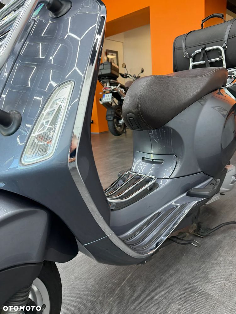 Vespa Primavera - 16