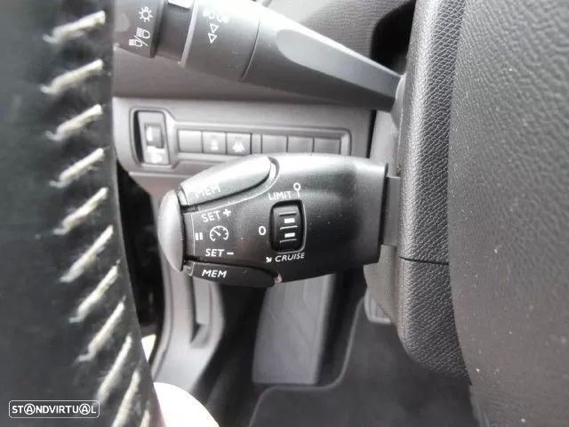 Peugeot 308 1.5 BlueHDi Allure Pack - 24