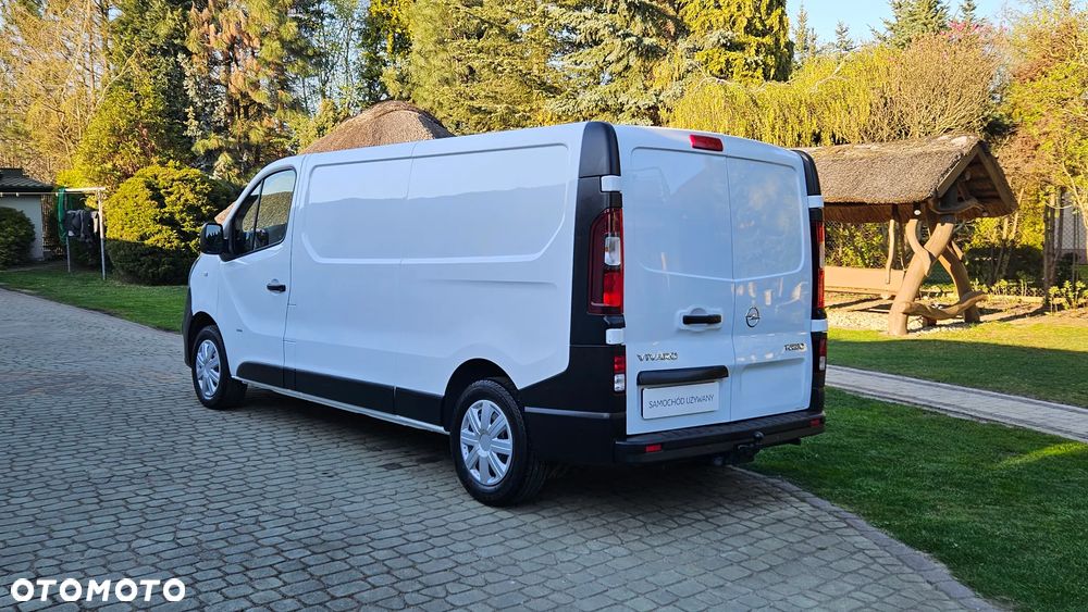 Opel Vivaro 1,6 CDTI 120KM L2 Długi 2018 Rok Klima Webasto Tempomat Hak Parktronik - 8