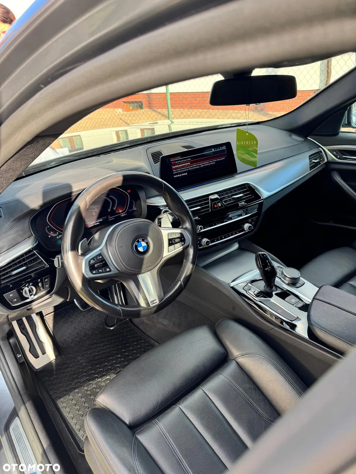 BMW Seria 5 530i xDrive M Sport sport - 22