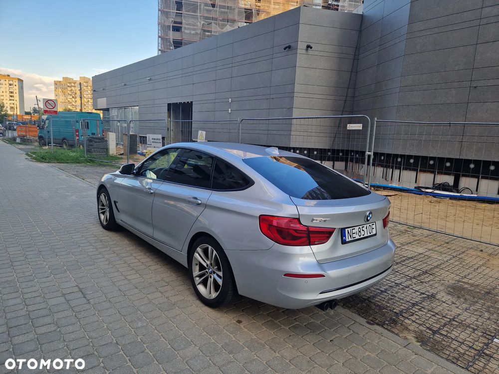 BMW 3GT 320d Sport - 4