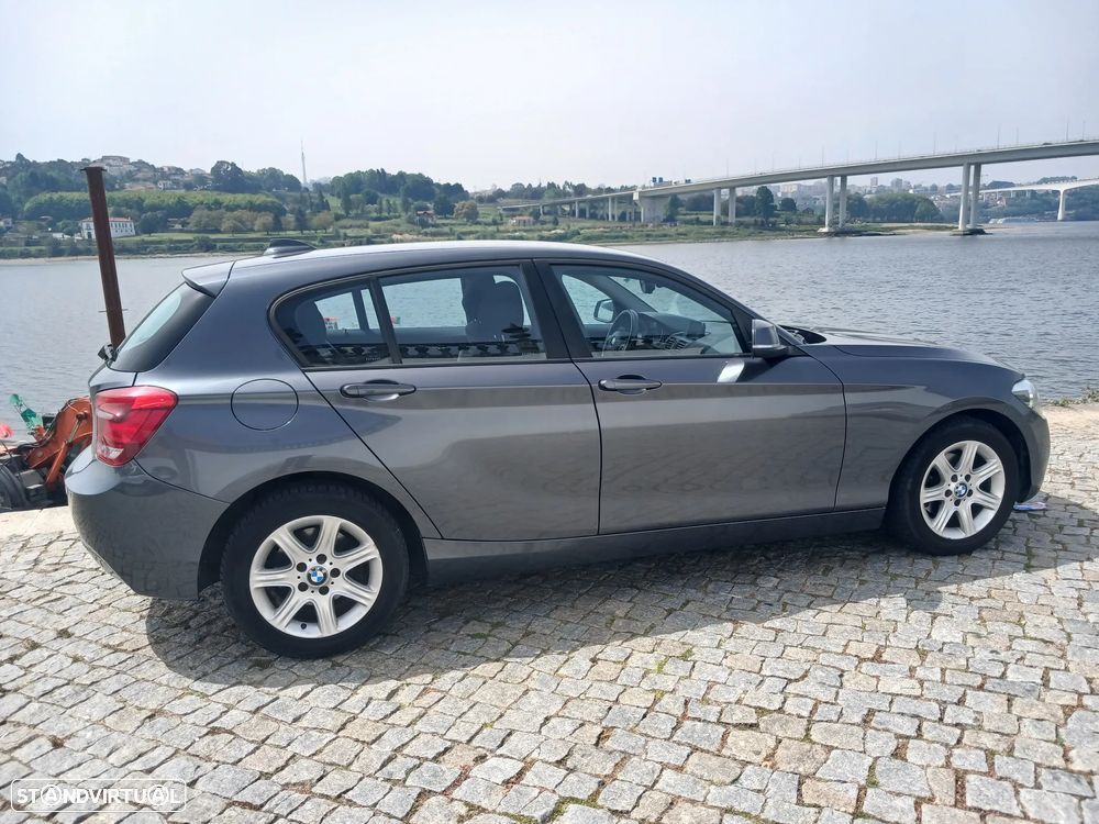 BMW 116 d Sport Line - 33