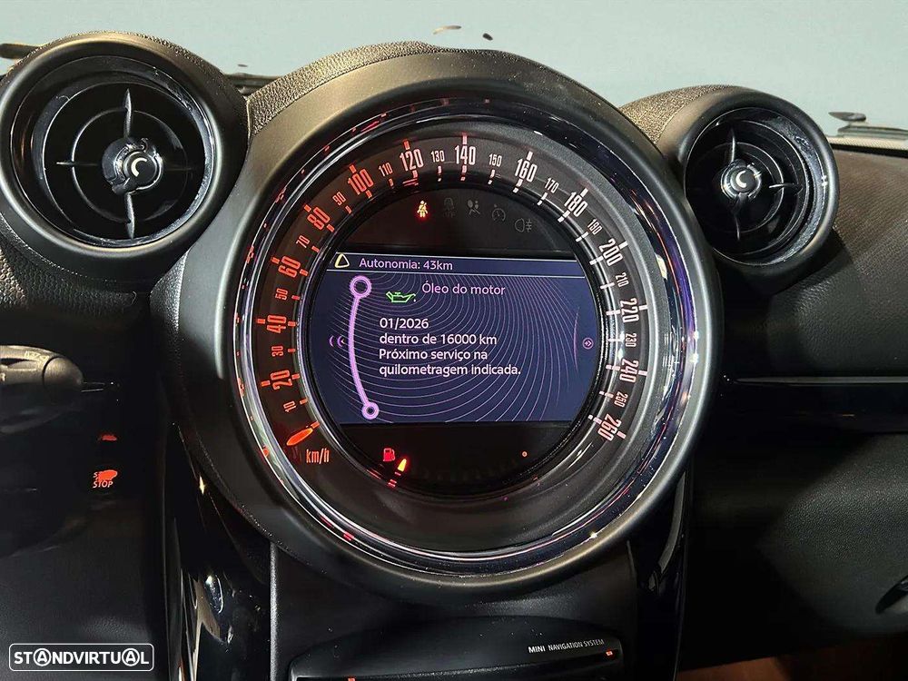 MINI Countryman Cooper SD ALL4 - 36