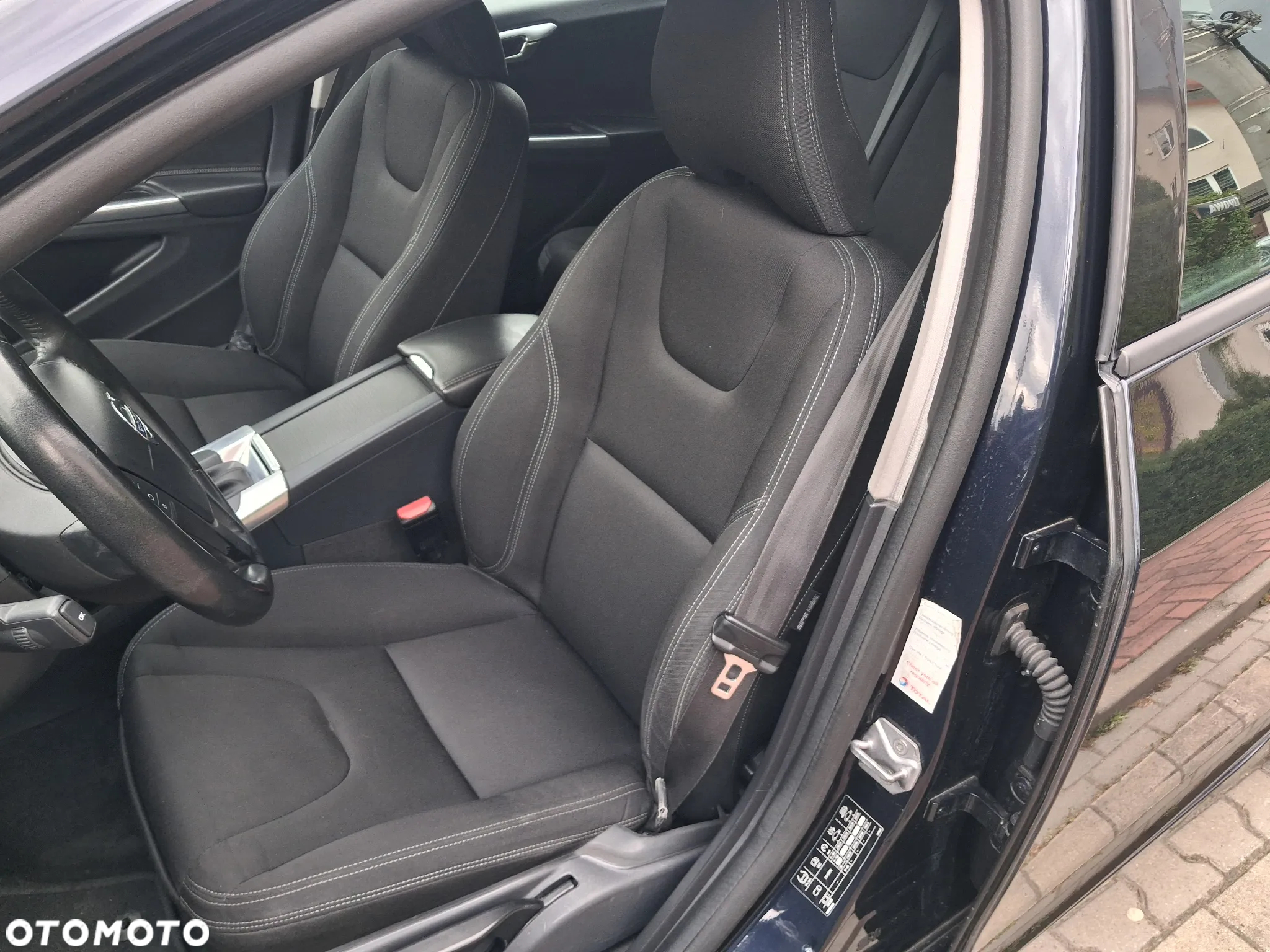 Volvo V60 D2 Geartronic Kinetic - 12