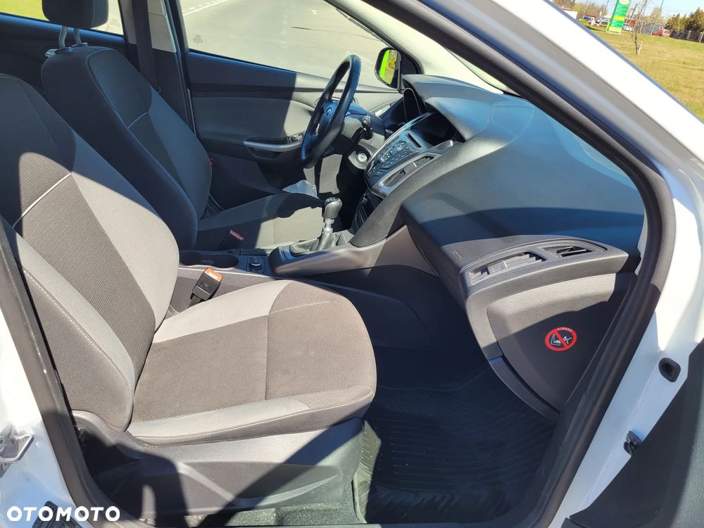 Ford Focus - 14
