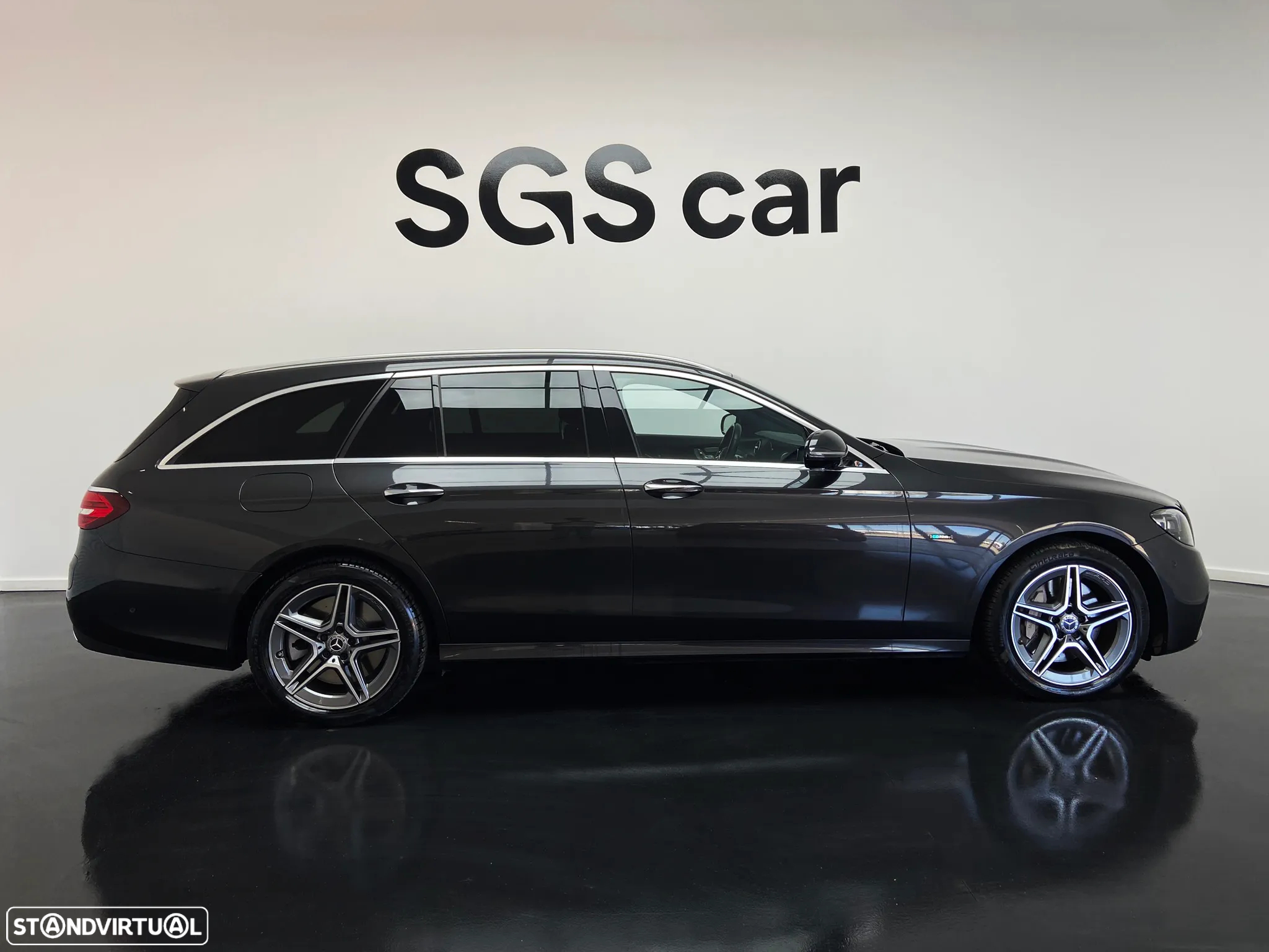 Mercedes-Benz E 300 de AMG Line - 5
