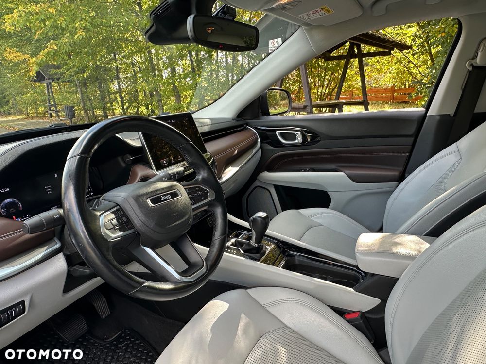 Jeep Compass - 16