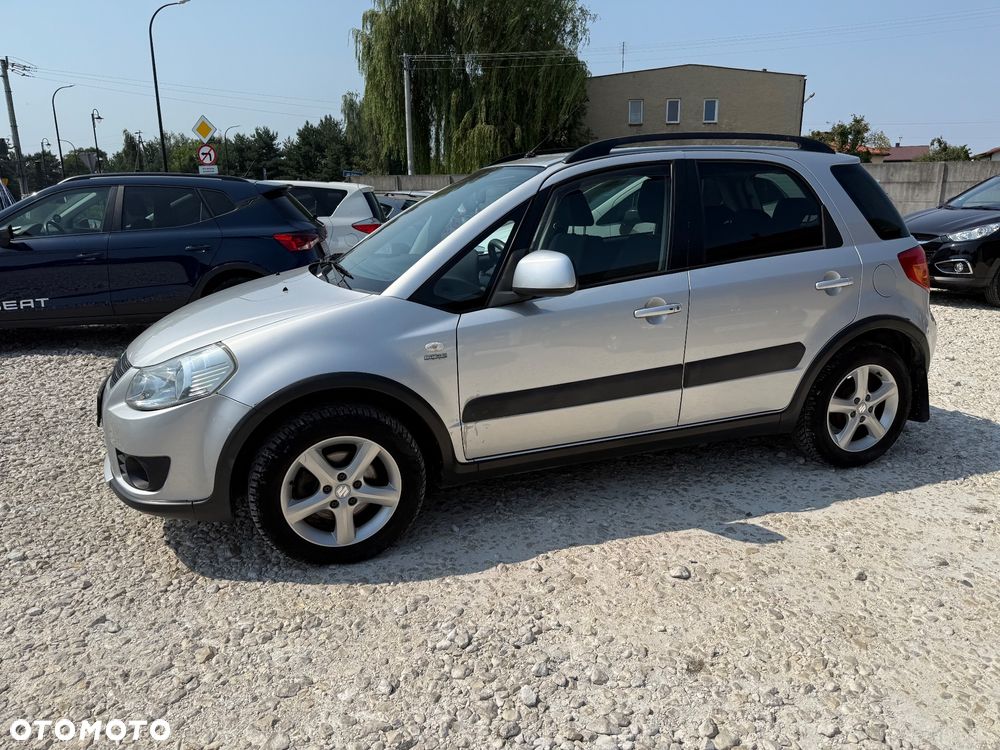 Suzuki SX4 1.9 DDiS DPF 4x2 Comfort - 28