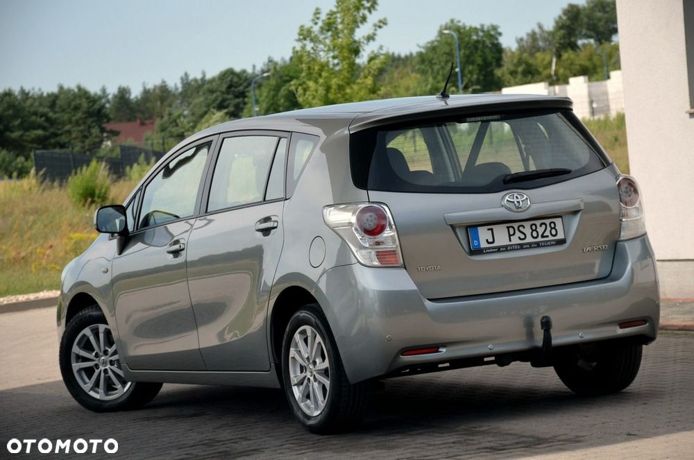 Toyota Verso - 7