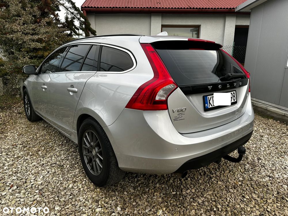 Volvo V60 D3 Momentum - 7