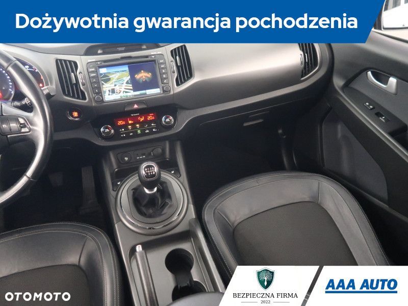 Kia Sportage - 10
