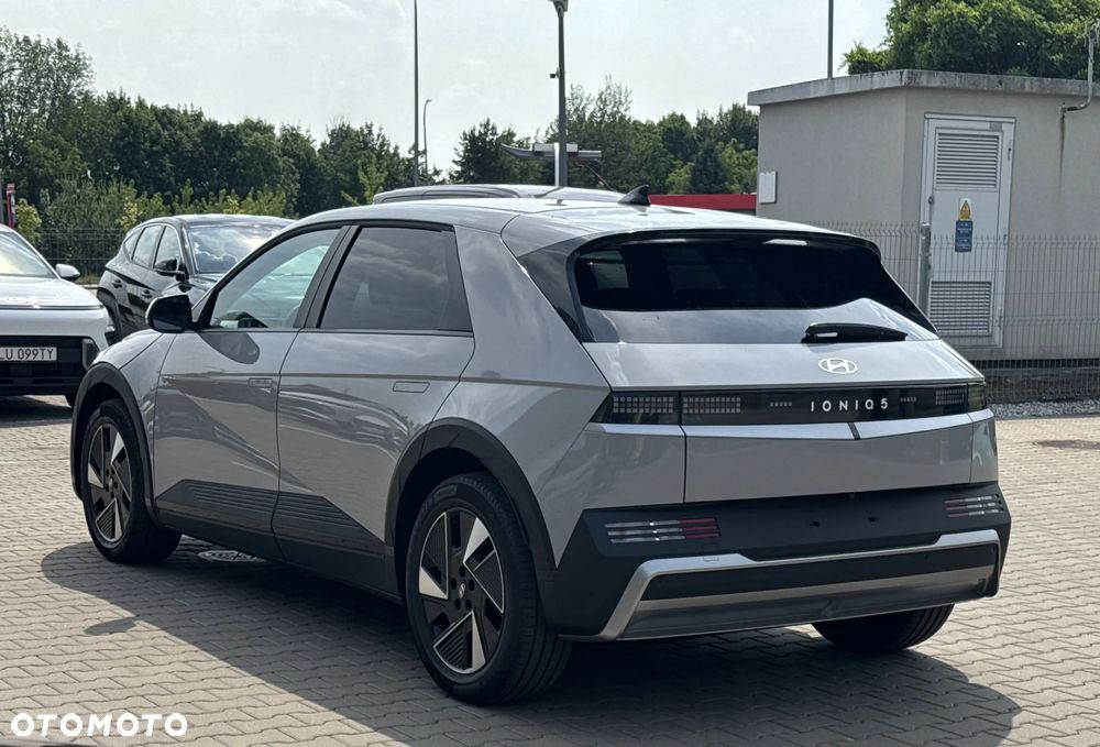 Hyundai IONIQ 5 63kWh Dynamiq - 4