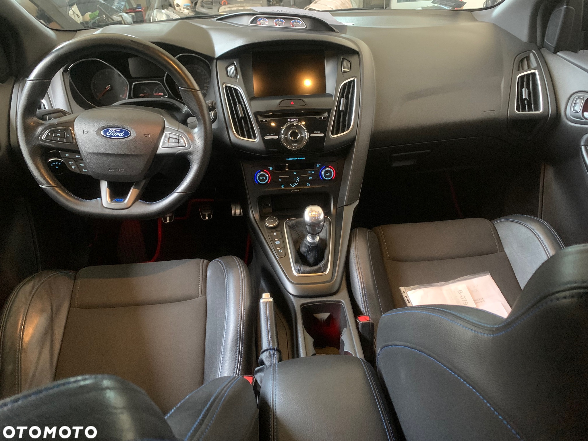 Ford Focus 2.3 EcoBoost S&S Allrad RS Blue & Black - 22