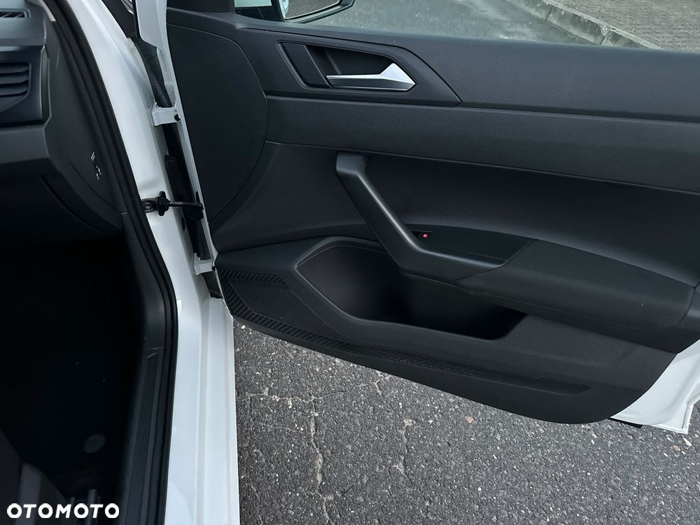 Volkswagen Polo 1.6 TDI SCR Comfortline - 19