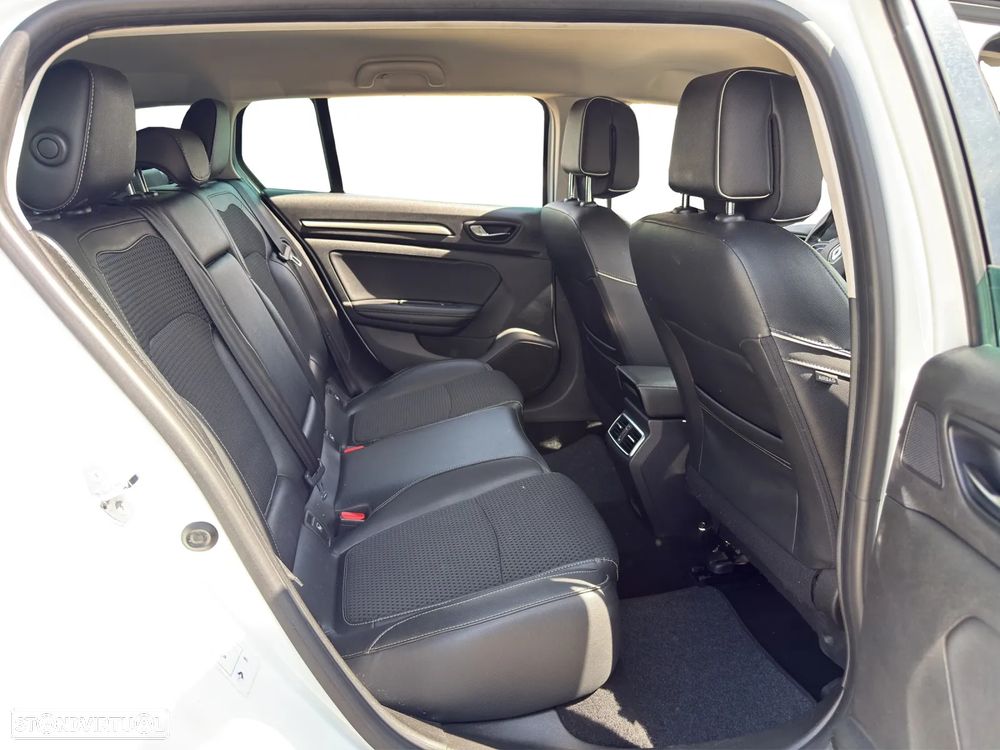 Renault Mégane Sport Tourer ENERGY dCi 110 INTENS - 17