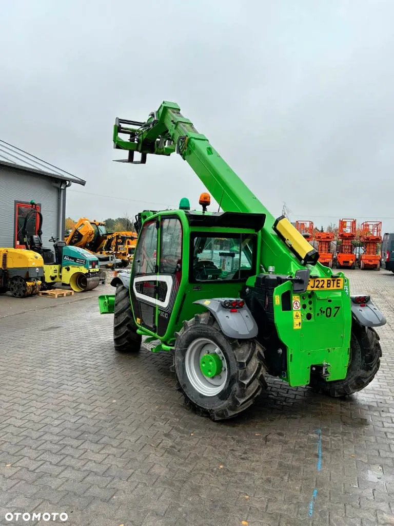 Merlo P30.10 - 12