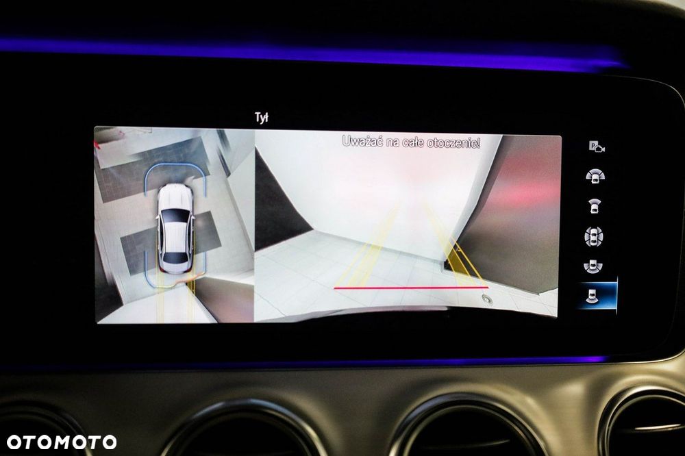 Mercedes-Benz Klasa E - 21