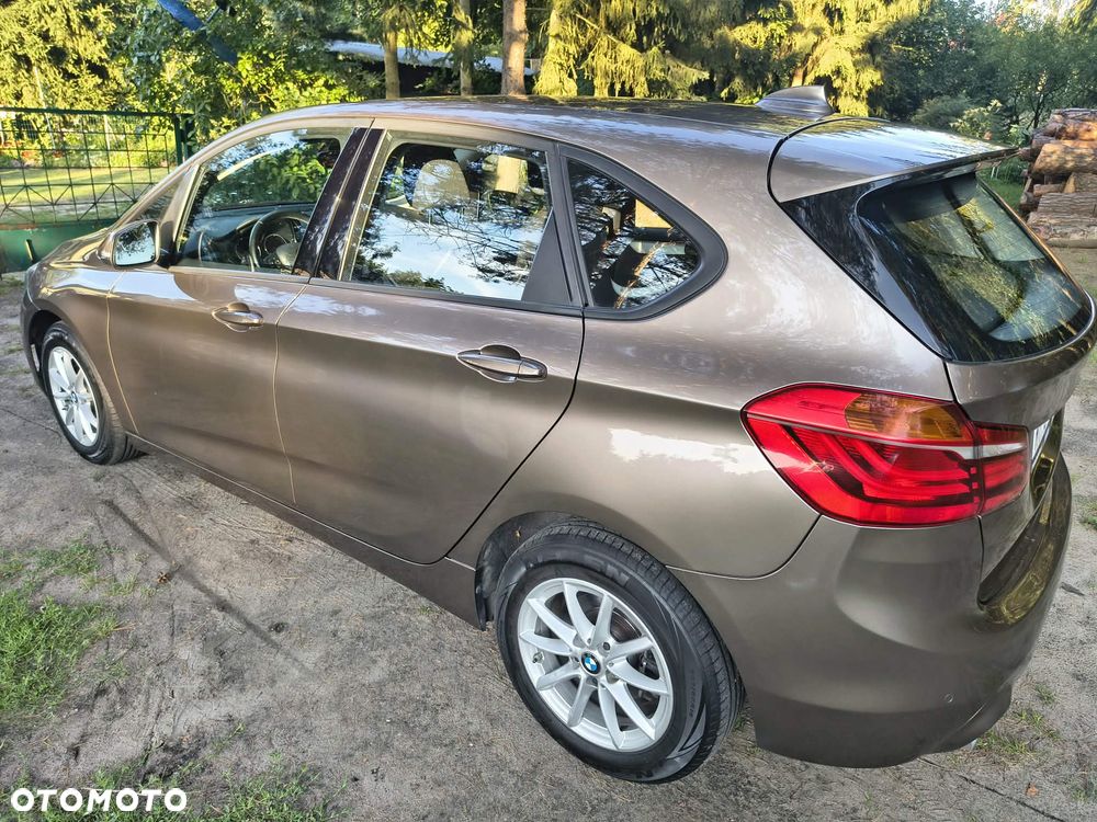 BMW Seria 2 218i - 1