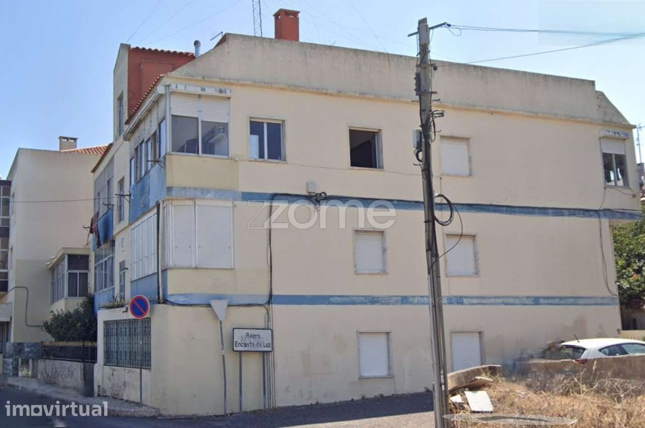 Venda Prédio c/ 3 pisos Encosta da Luz - Odivelas - Grande imagem: 3/21