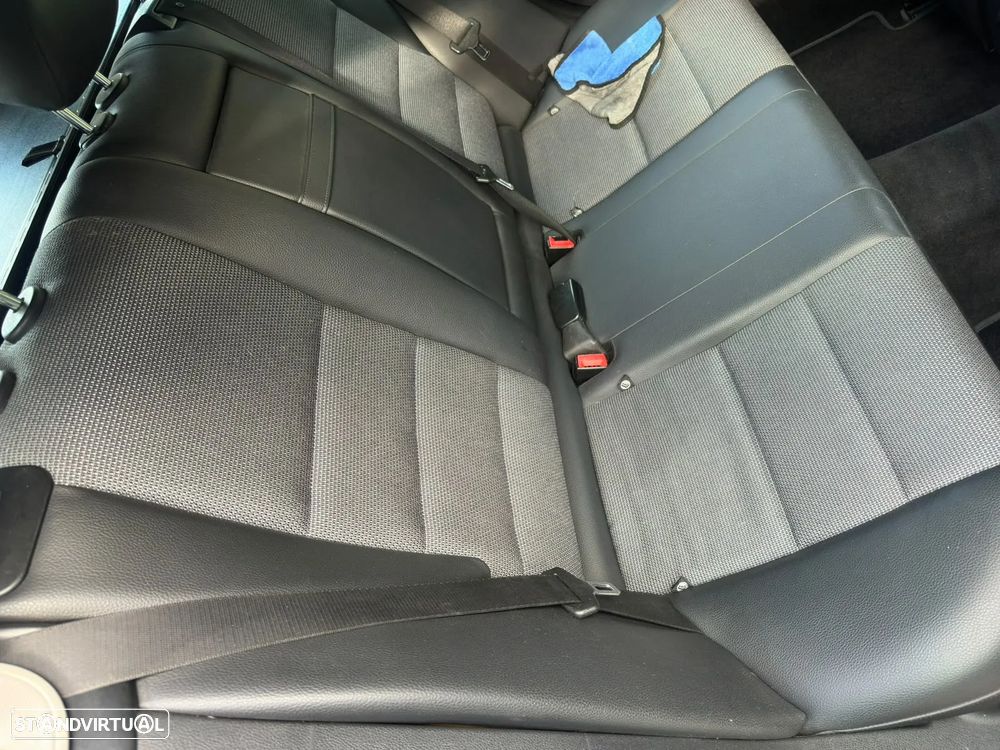 Mercedes-Benz C 250 CDi Avantgarde BlueEfficiency Aut. - 12