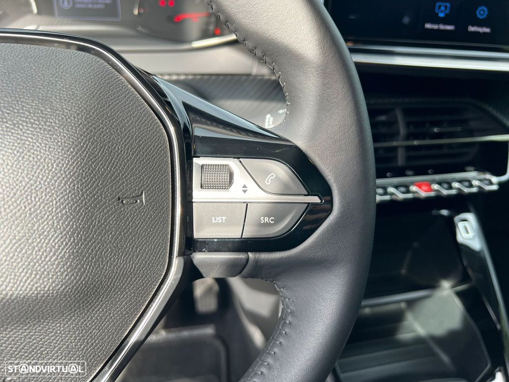 Peugeot 208 1.2 PureTech Active - 18