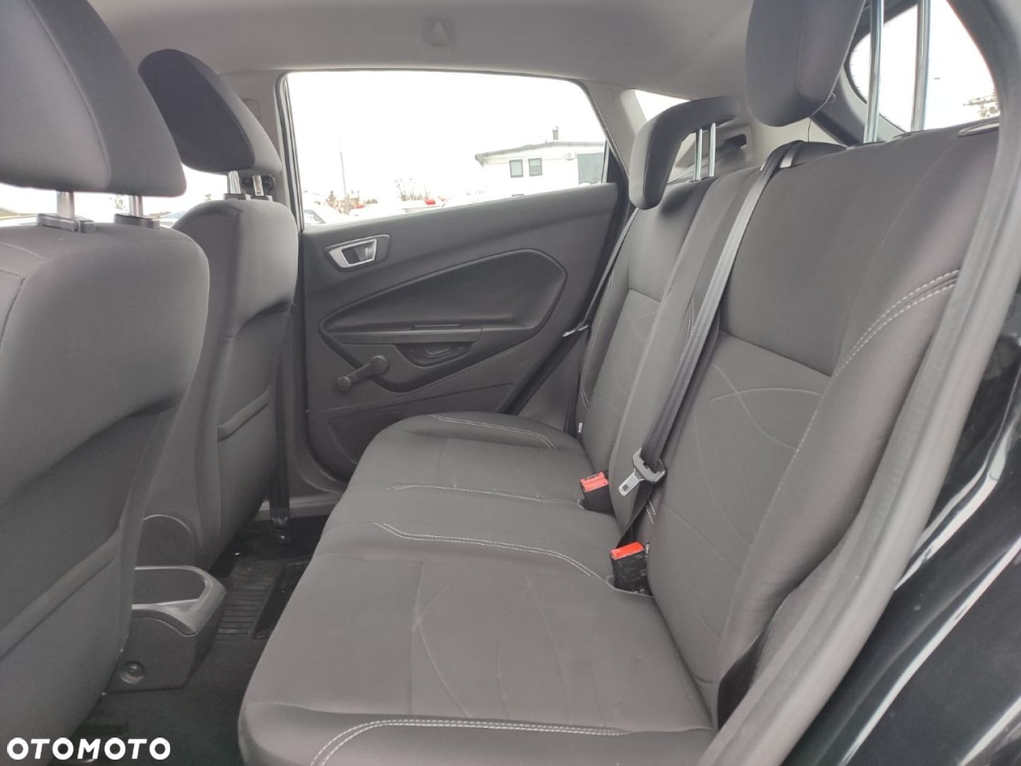 Ford Fiesta - 7