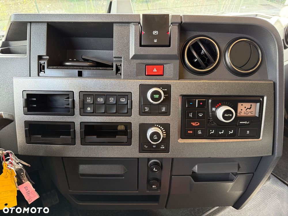 Renault T480 HIGH CAB* EU6* PO WYMIANIE SPRZĘGŁA, TURBO, KOMPRESORA* ALUSY* LODOWKA* ACC* KLIMA DACHOWA* Z FRANCJI* - 16