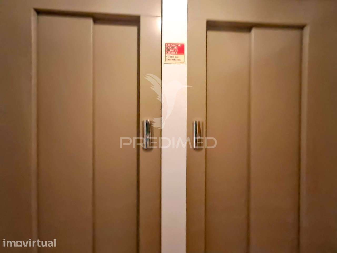 Apartamento T2 renovado em Monte da Caparica - Grande imagem: 4/18