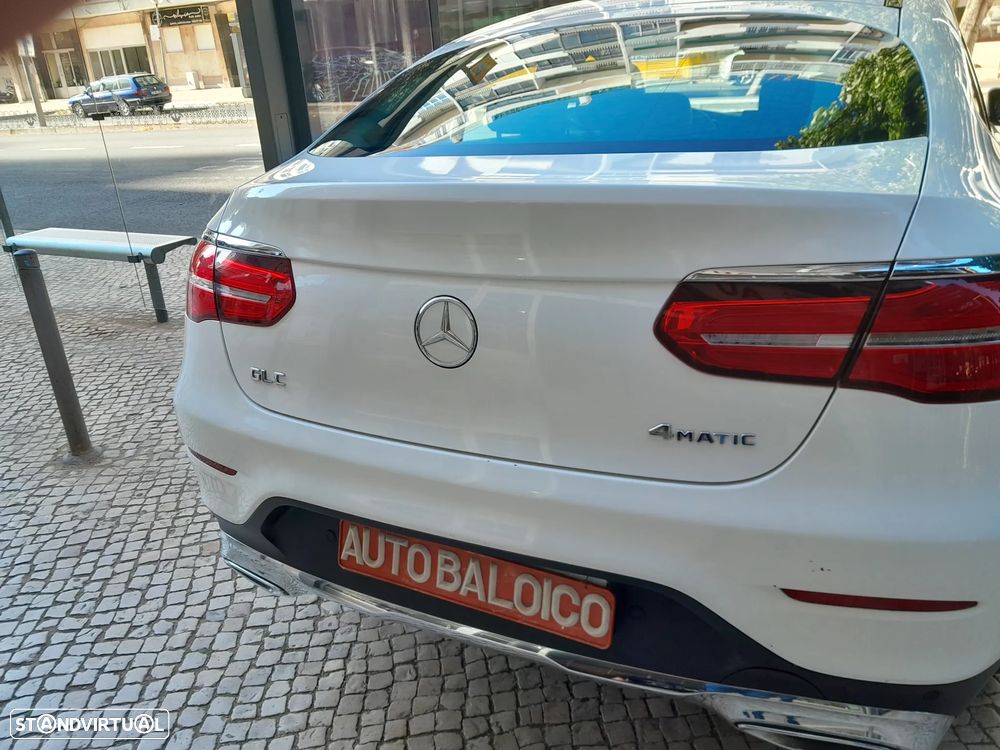 Mercedes-Benz GLC 220 d Coupe 4Matic 9G-TRONIC Exclusive - 26