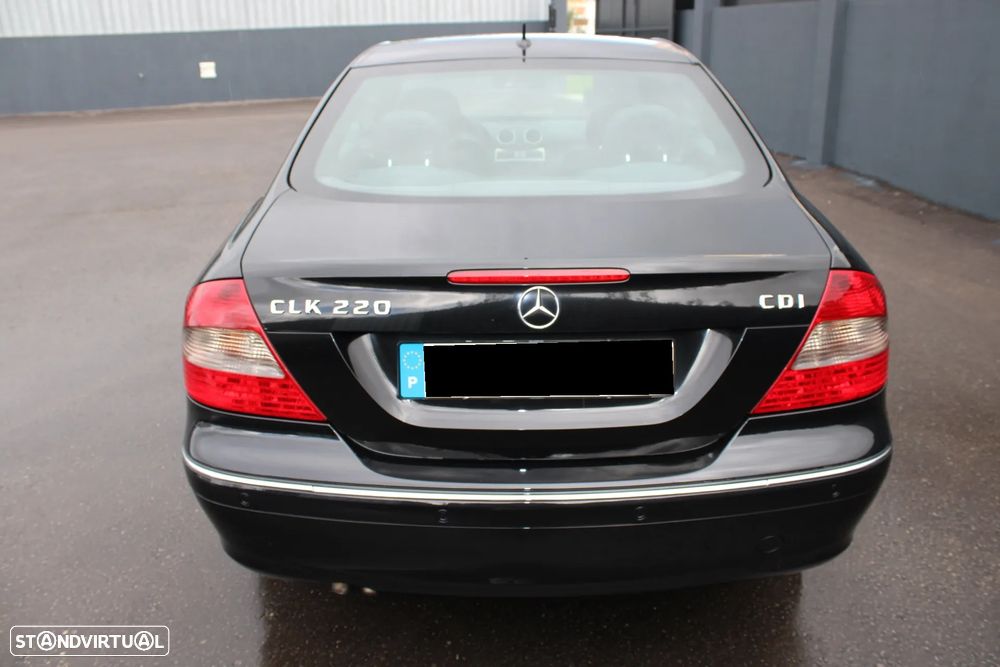 Mercedes-Benz CLK 220 CDi Avantgarde Aut. - 8