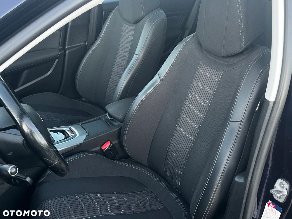 Peugeot 308 BlueHDi FAP 130 Stop & Start Allure Pack - 11