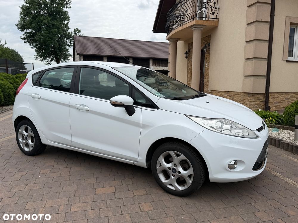 Ford Fiesta 1.25 Titanium - 19