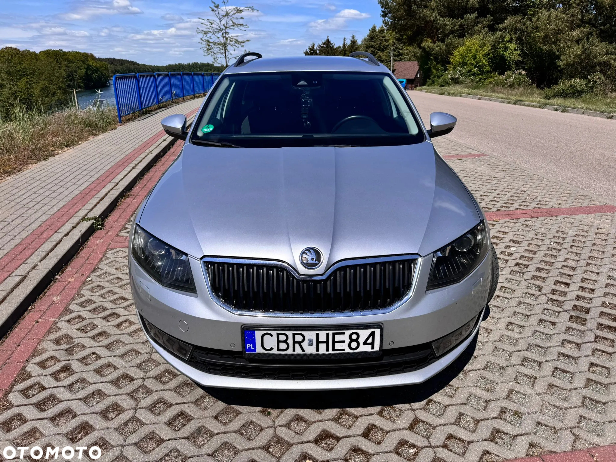 Skoda Octavia 2.0 TDI DSG Style - 3