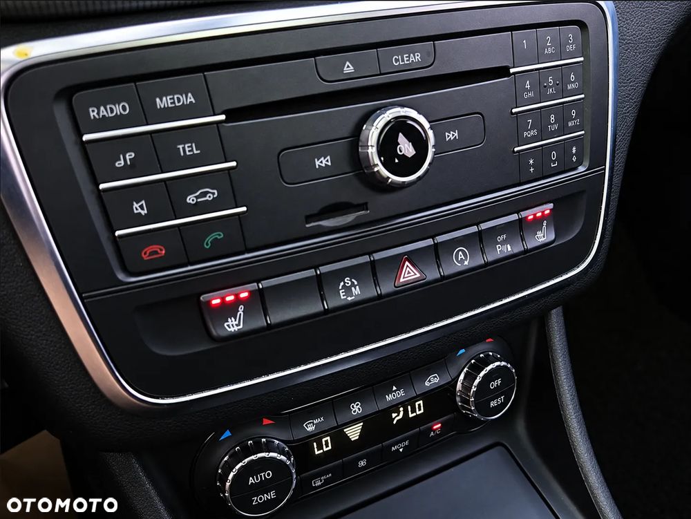 Mercedes-Benz CLA 200 CDI 7G-DCT - 15