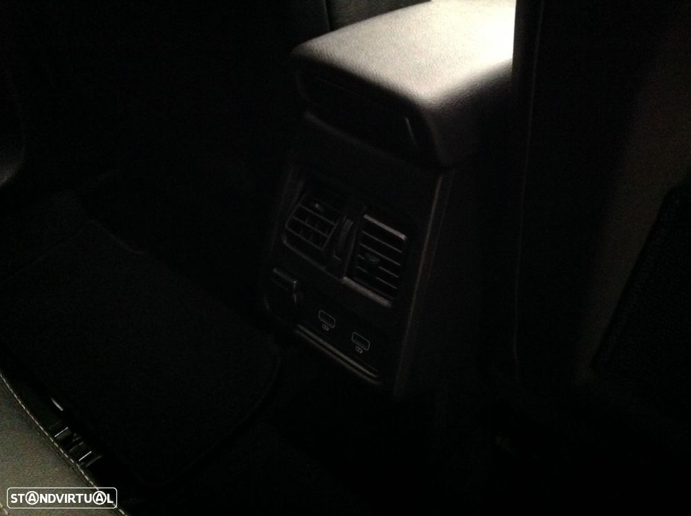 Renault Captur 1.0 TCe Exclusive - 29