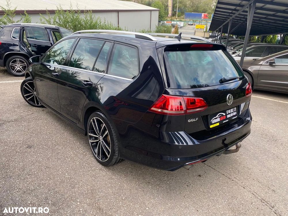 Volkswagen Golf - 4